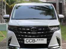 Toyota Alphard 2023 Van