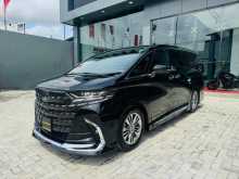 Toyota Alphard 2024 Van