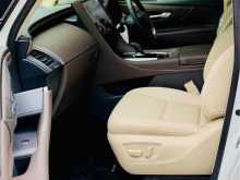 https://riyasewana.com/uploads/toyota-alphard-executive-58112222433.jpg