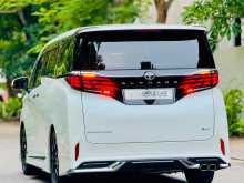 https://riyasewana.com/uploads/toyota-alphard-executive-58112222702.jpg