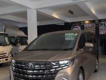 Toyota Alphard Z Hybrid 2024 Van