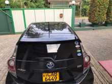 https://riyasewana.com/uploads/toyota-aqua-11110300715.jpg