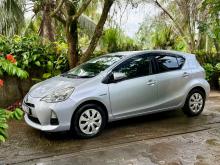 Toyota Aqua 2014 Car