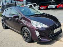 https://riyasewana.com/uploads/toyota-aqua-111519294283.jpg