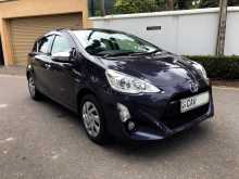 https://riyasewana.com/uploads/toyota-aqua-11164333945.jpg