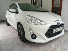 Toyota Aqua 2016 Car