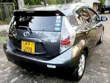 https://riyasewana.com/uploads/toyota-aqua-112217326695.jpg