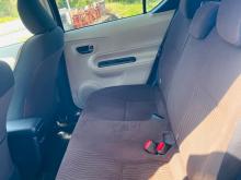 https://riyasewana.com/uploads/toyota-aqua-113062217225.jpg