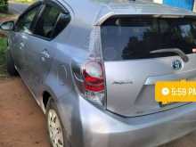 https://riyasewana.com/uploads/toyota-aqua-11803044502.jpg