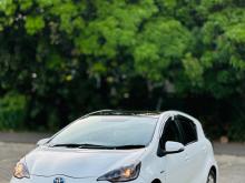 Toyota Aqua 2014 Car