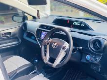 https://riyasewana.com/uploads/toyota-aqua-119551017835.jpg