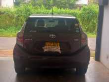 https://riyasewana.com/uploads/toyota-aqua-1204203574.jpg
