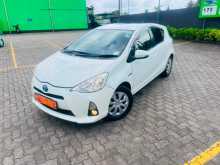 Toyota AQUA 2014 Car