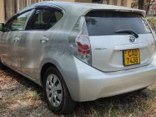 https://riyasewana.com/uploads/toyota-aqua-121063817785.jpg