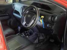 https://riyasewana.com/uploads/toyota-aqua-1214403622153.jpg