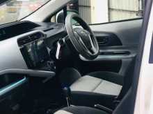 https://riyasewana.com/uploads/toyota-aqua-1220542146.jpg