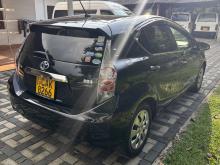 https://riyasewana.com/uploads/toyota-aqua-127523317916.jpg