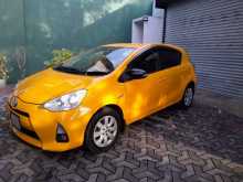 https://riyasewana.com/uploads/toyota-aqua-131255214092.jpg