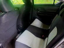 https://riyasewana.com/uploads/toyota-aqua-131835306416.jpg
