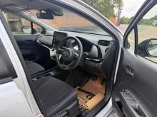 https://riyasewana.com/uploads/toyota-aqua-1319124317515.jpg