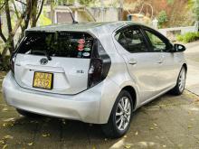 https://riyasewana.com/uploads/toyota-aqua-138585517865.jpg