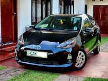 https://riyasewana.com/uploads/toyota-aqua-141036264822.jpg