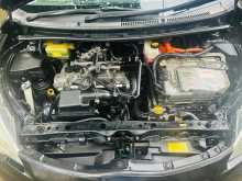 https://riyasewana.com/uploads/toyota-aqua-1412132386.jpg