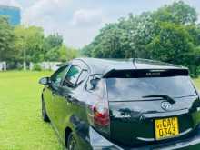https://riyasewana.com/uploads/toyota-aqua-14141523513.jpg