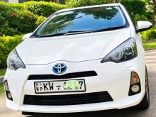 Toyota Aqua 2012 Car