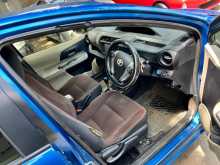 https://riyasewana.com/uploads/toyota-aqua-15110439555.jpg