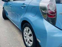 https://riyasewana.com/uploads/toyota-aqua-1514280022843.jpg