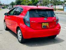 https://riyasewana.com/uploads/toyota-aqua-1556594693.jpg