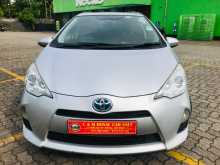 https://riyasewana.com/uploads/toyota-aqua-16101459932.jpg