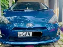 Toyota AQUA 2013 Car