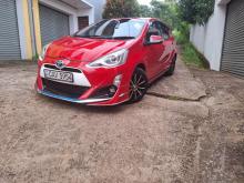 https://riyasewana.com/uploads/toyota-aqua-161400256014.jpg