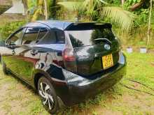 https://riyasewana.com/uploads/toyota-aqua-1617031122293.jpg