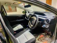 https://riyasewana.com/uploads/toyota-aqua-1617031122432.jpg