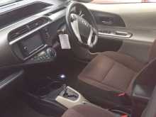https://riyasewana.com/uploads/toyota-aqua-161936124213.jpg