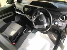 https://riyasewana.com/uploads/toyota-aqua-1620230822083.jpg