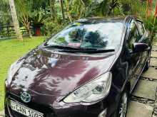 https://riyasewana.com/uploads/toyota-aqua-1620451722962.jpg