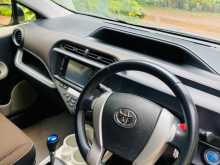 https://riyasewana.com/uploads/toyota-aqua-16213254413.jpg