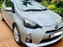https://riyasewana.com/uploads/toyota-aqua-16213254892.jpg