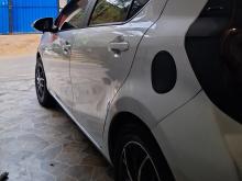 https://riyasewana.com/uploads/toyota-aqua-169155117574.jpg