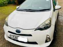 https://riyasewana.com/uploads/toyota-aqua-169455222842.jpg