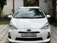 https://riyasewana.com/uploads/toyota-aqua-17041722592.jpg
