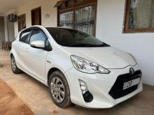 Toyota Aqua 2015 Car