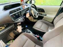 https://riyasewana.com/uploads/toyota-aqua-177512822123.jpg
