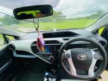 https://riyasewana.com/uploads/toyota-aqua-1820163922593.jpg