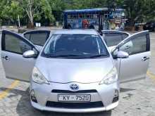 https://riyasewana.com/uploads/toyota-aqua-191630464402.jpg