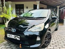 Toyota Aqua G Grade 2013 Car